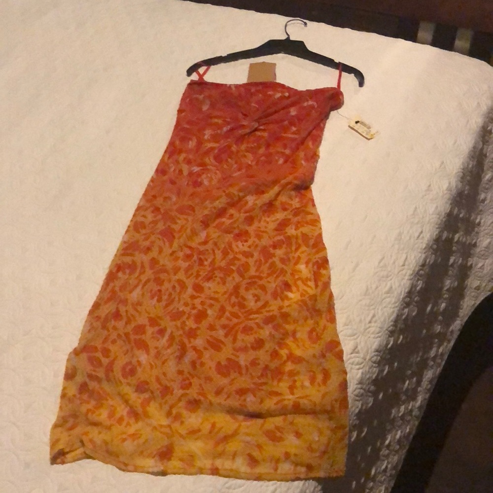 NWT VIVIENNE TAM DRESS